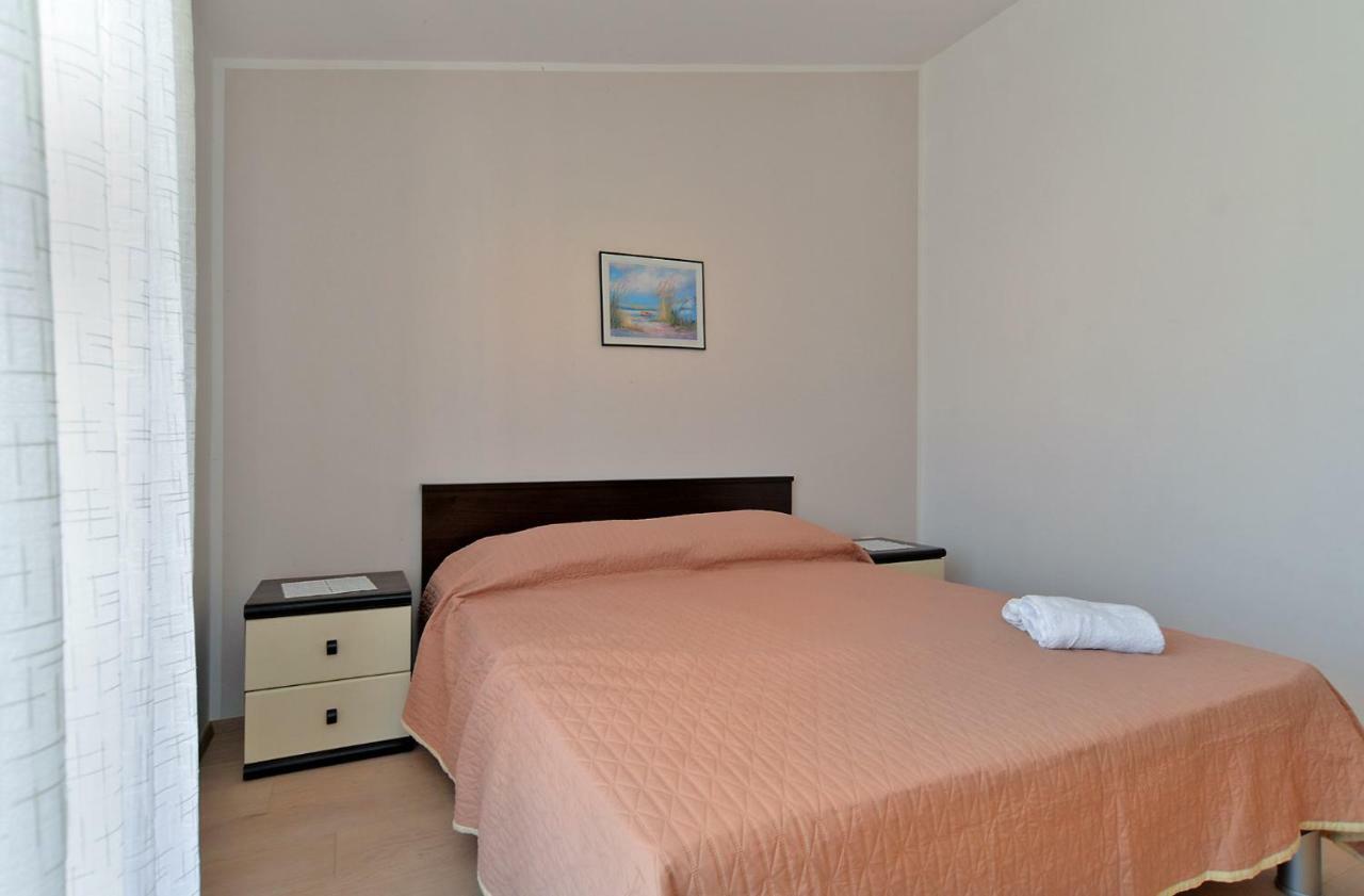 Apartment Gracijela 827 Medulin Extérieur photo