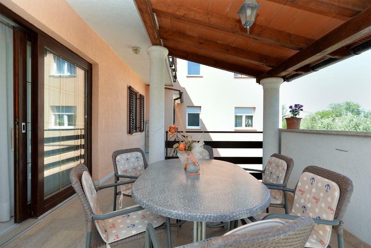 Apartment Gracijela 827 Medulin Extérieur photo